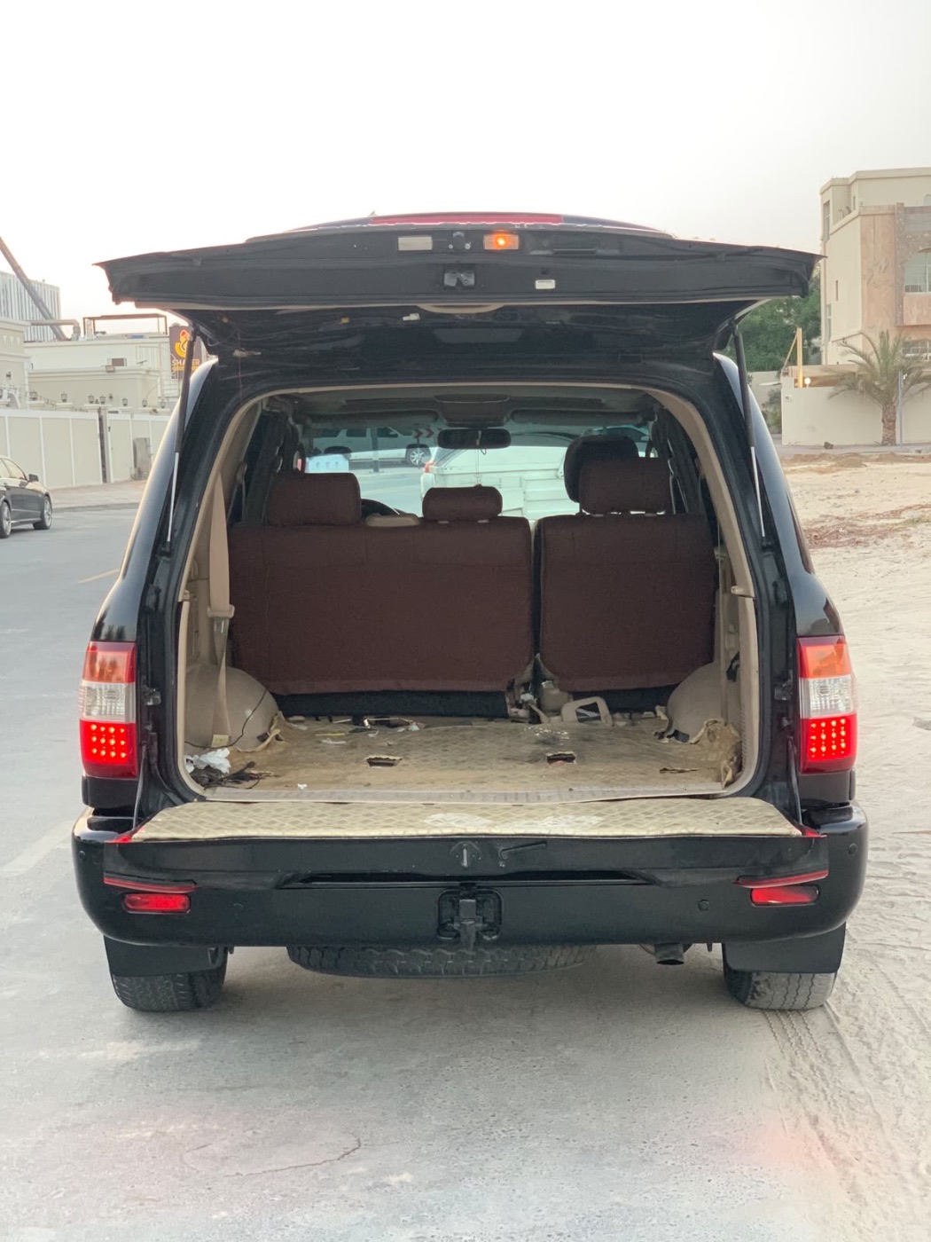 2002 Toyota Land Cruiser photo 11