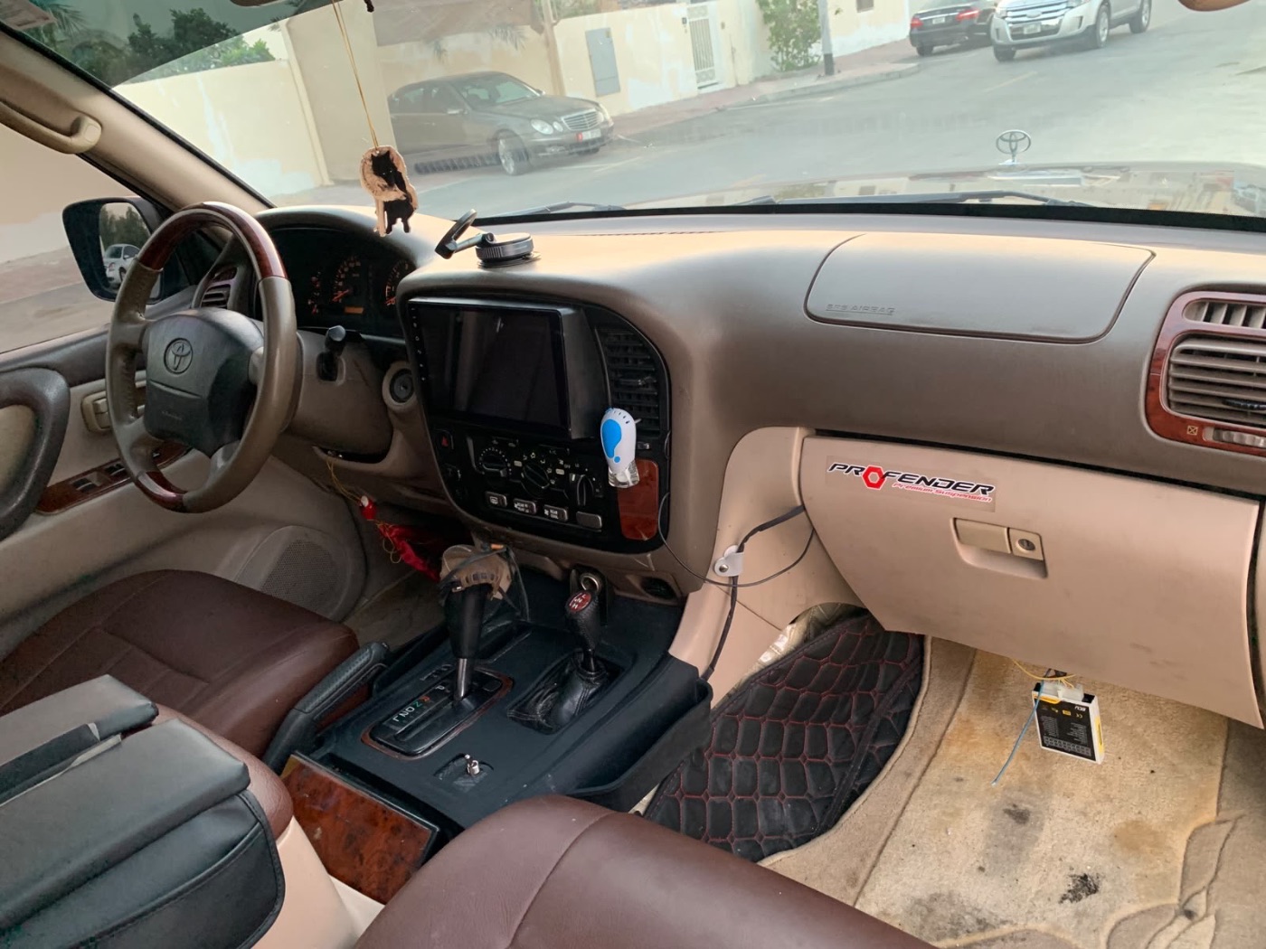 2002 Toyota Land Cruiser photo 14