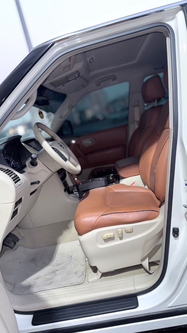 2013 Nissan Patrol photo 8