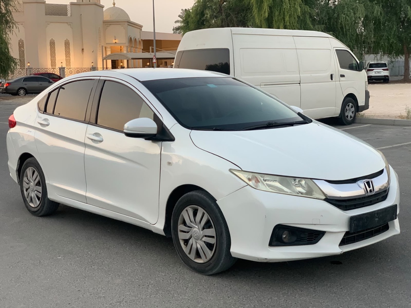 2015 Honda City photo 3