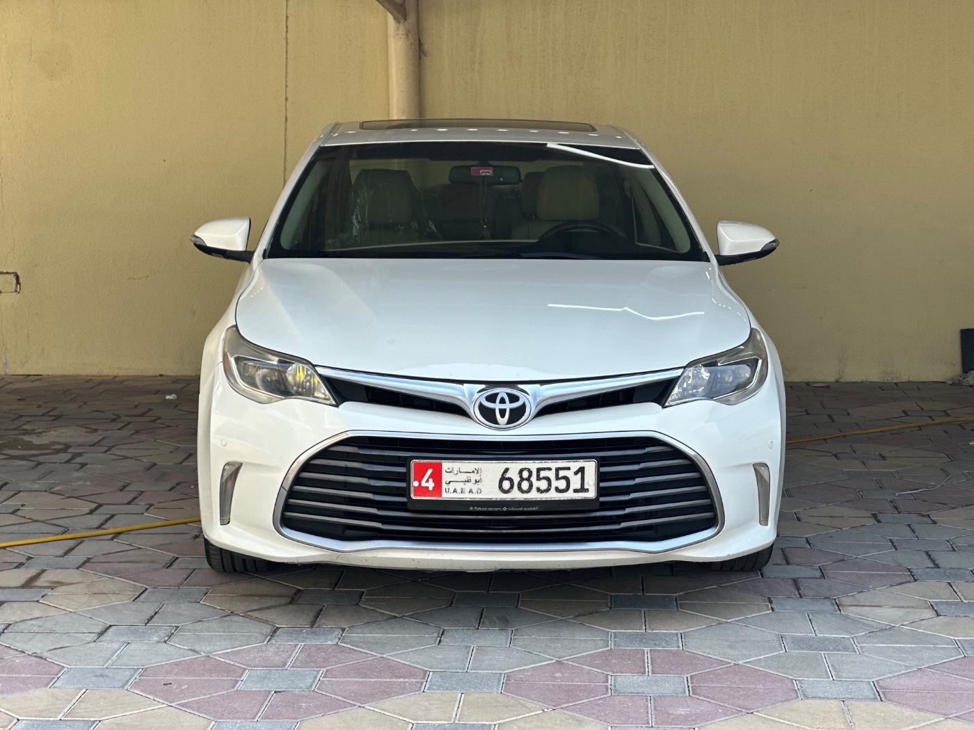 2017 Toyota Avalon photo 5
