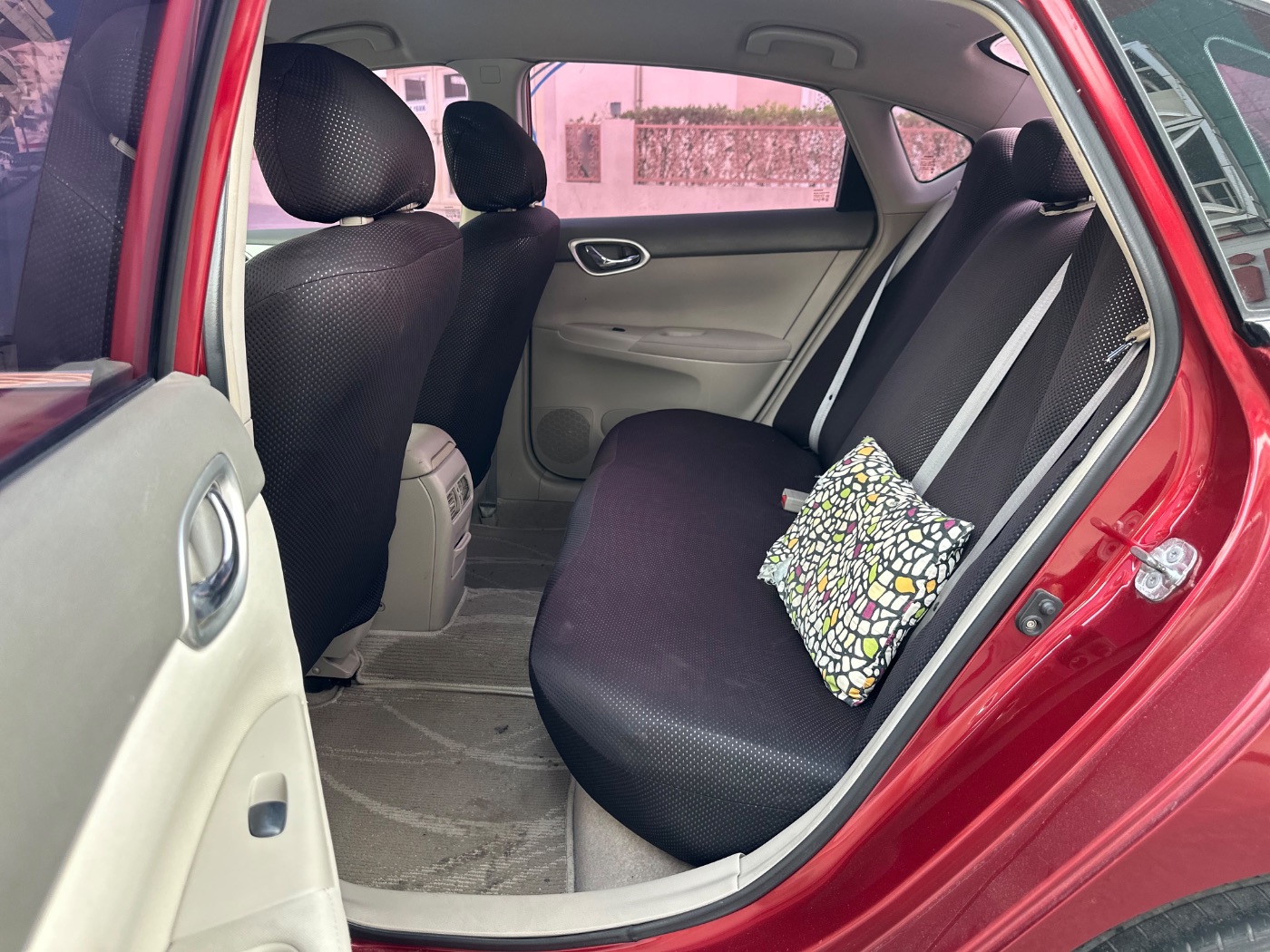 2015 Nissan Sentra photo 10