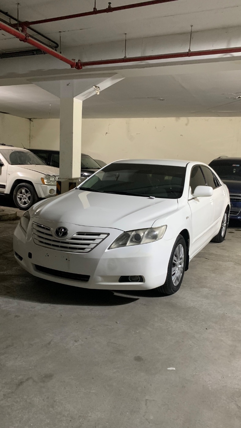 2009 Toyota Camry photo 1