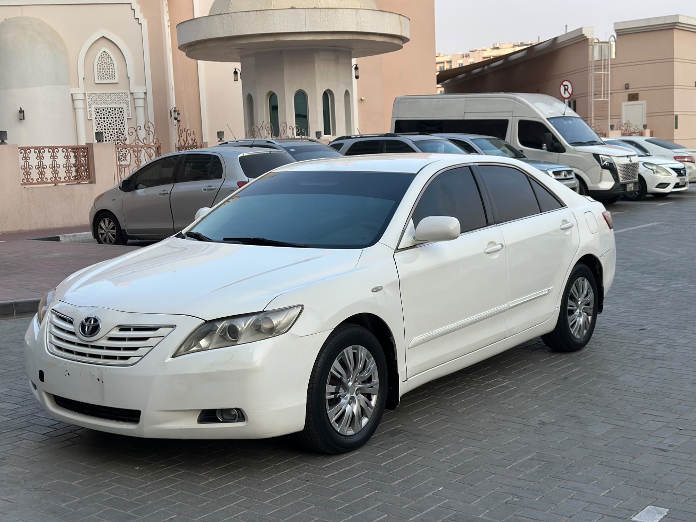 2009 Toyota Camry photo 3