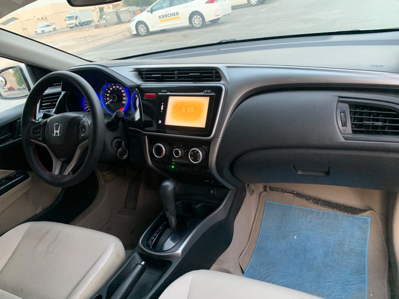 2015 Honda City photo 9