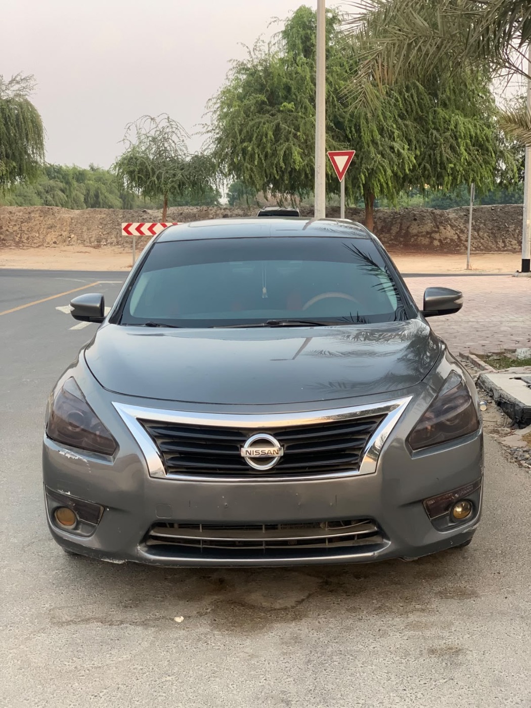 2015 Nissan Altima photo 1