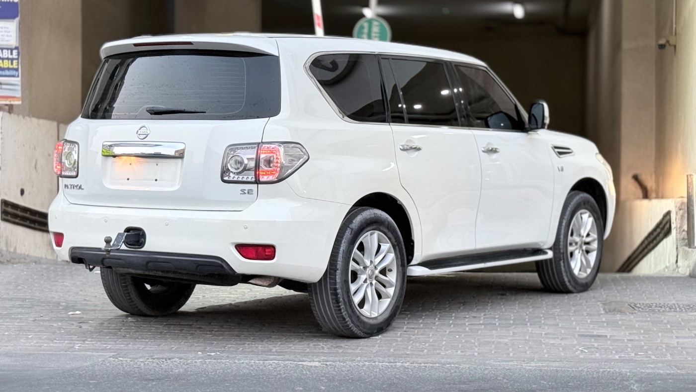 2013 Nissan Patrol photo 3